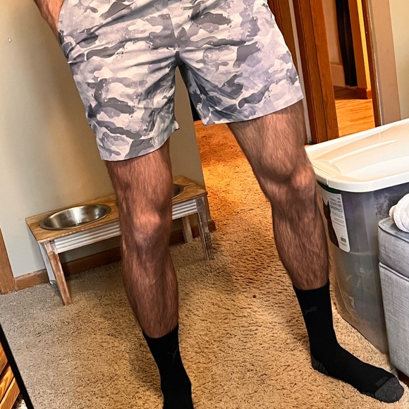 Fabletics Men’s Workout/Gym Short - Assorted Colors/Patterns - Picture 10 of 13